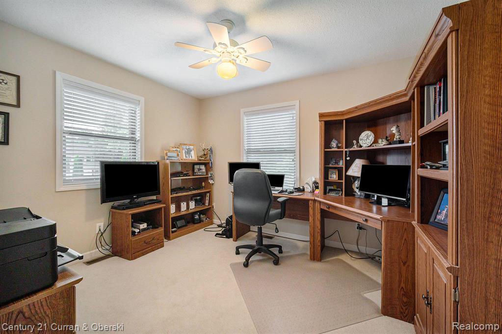 504 Olcott Lake Drive, Jackson, MI 49201 — Photo 27