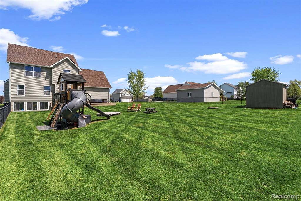 4357 Drake Drive, Swartz Creek, MI 48473 — Photo 48