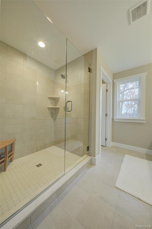 636 BIRKDALE, Howell, MI 48843 — Photo 14