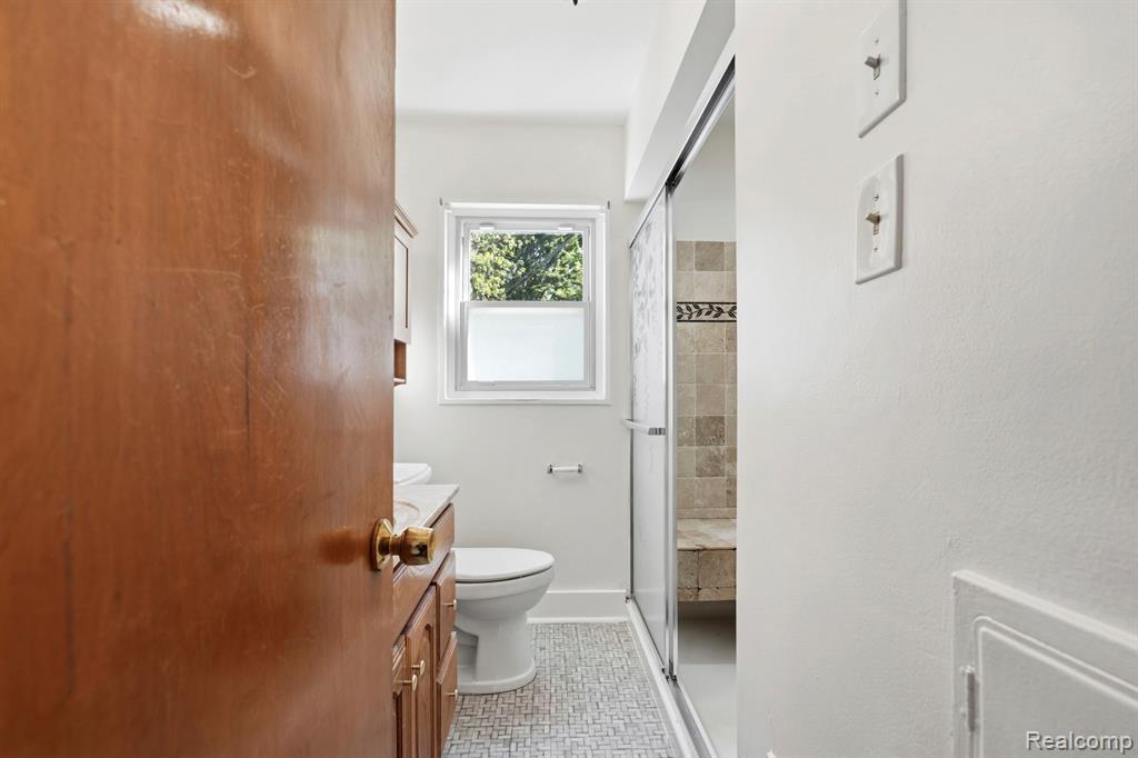 970 Champaign Road, Lincoln Park, MI 48146 — Photo 18