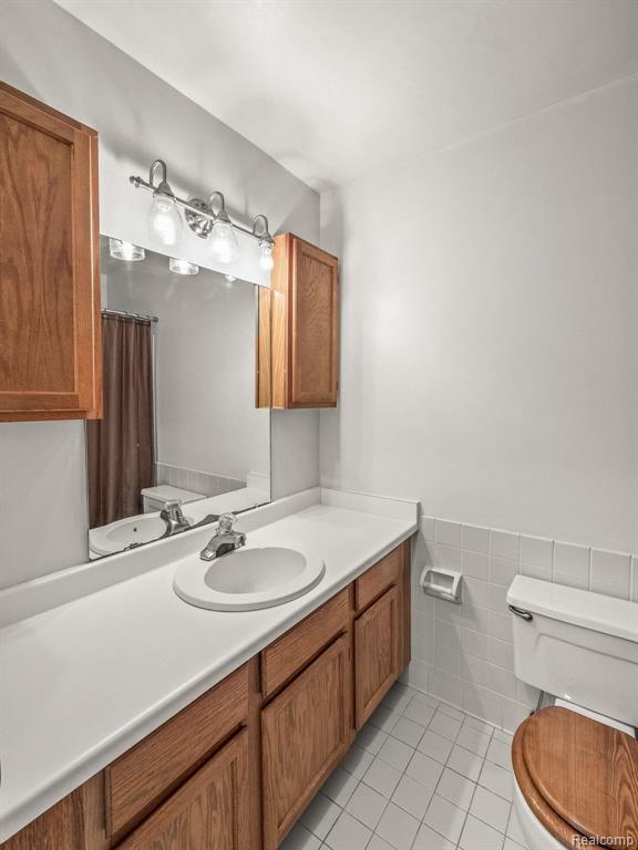 490 BALDWIN Avenue, Rochester, MI 48307 — Photo 17