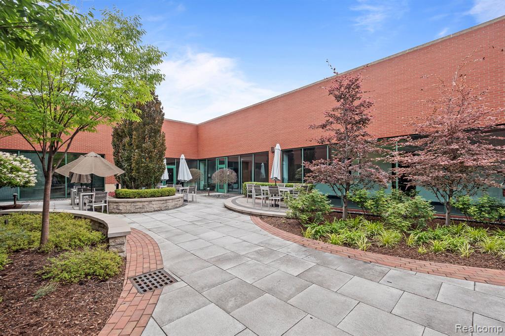 1155 Brewery Park Blvd, Detroit, MI 48207 — Photo 35