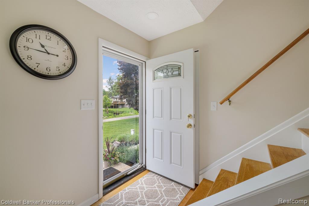 4738 GOODALE Avenue, Clarkston, MI 48348 — Photo 8