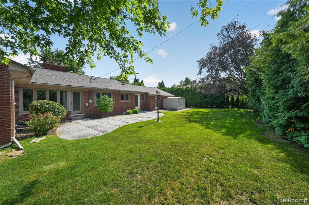 3 Shorecrest Circle, Grosse Pointe, MI 48236 — Photo 46