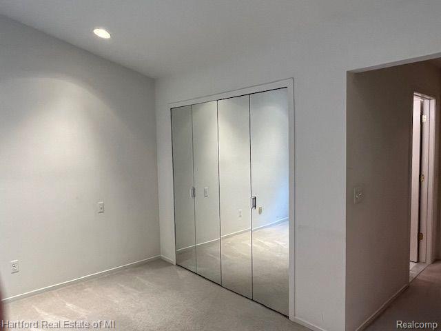 407 N OAK Drive, Walled Lake, MI 48390 — Photo 13