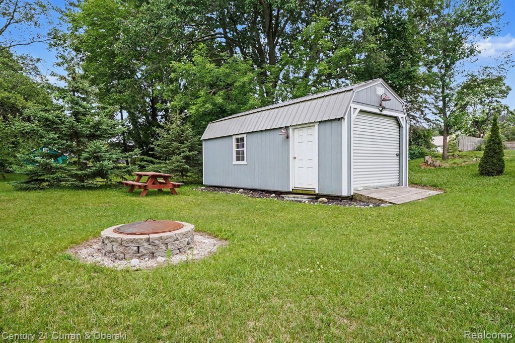 7875 Lake Street, Lake, MI 48632 — Photo 26