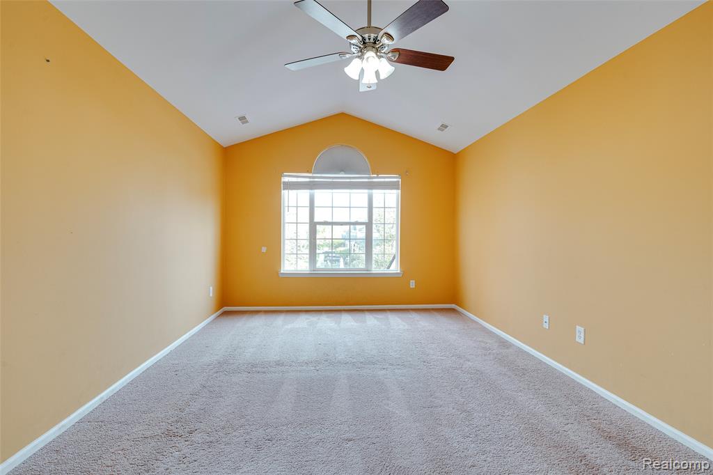31204 Alexa Drive, Commerce Twp, MI 48390 — Photo 19