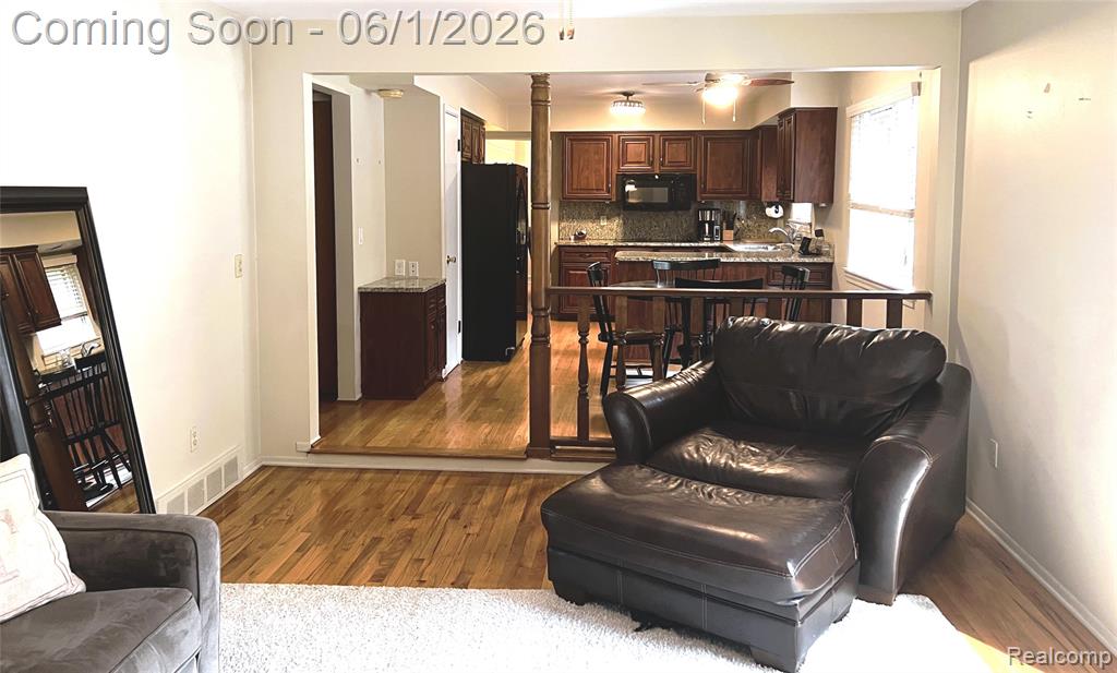 1707 Fox River Drive, Bloomfield Hills, MI 48304 — Photo 10
