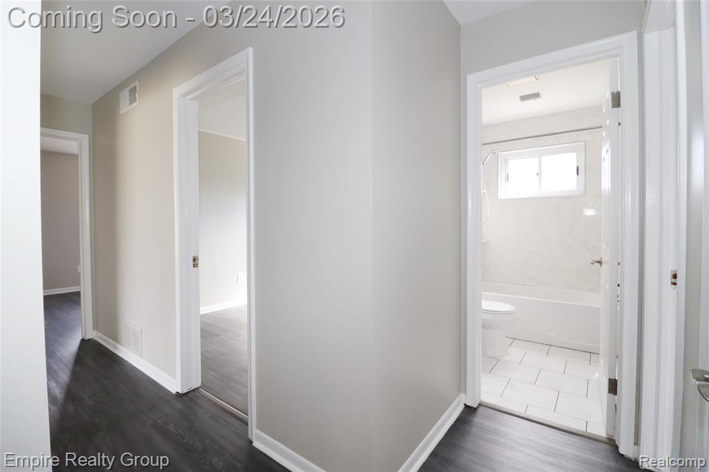 6444 Sunset Street, Garden City, MI — Photo 17