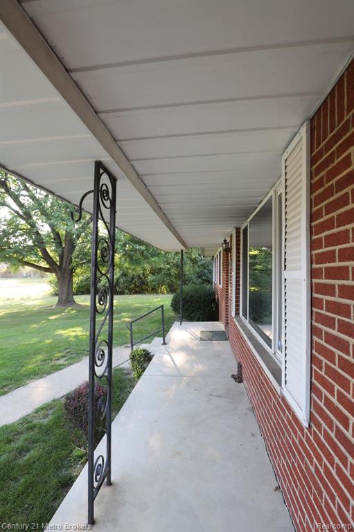 G-3366 W COURT Street, Flint, MI 48532 — Photo 21