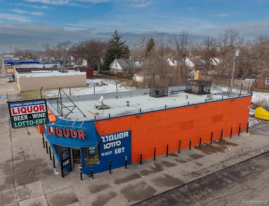 5153 E 7 Mile Road, Detroit, MI 48234