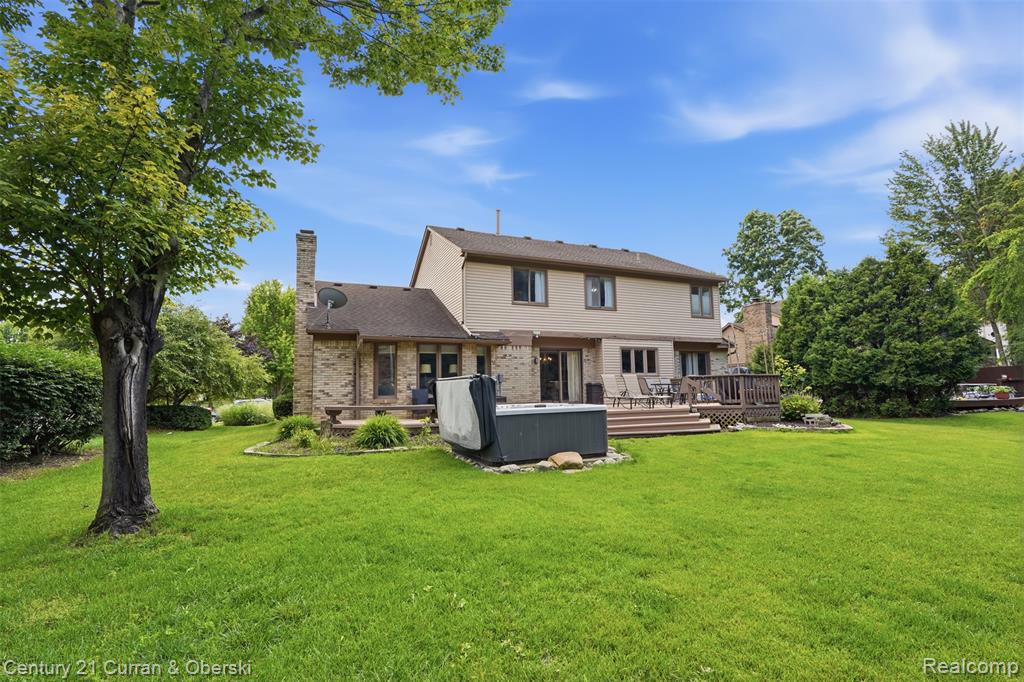 47008 Cider Mill Drive, Novi, MI — Photo 47