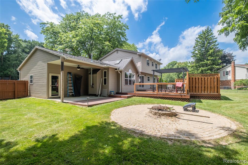 4191 Knollwood Drive, Grand Blanc, MI 48439 — Photo 7