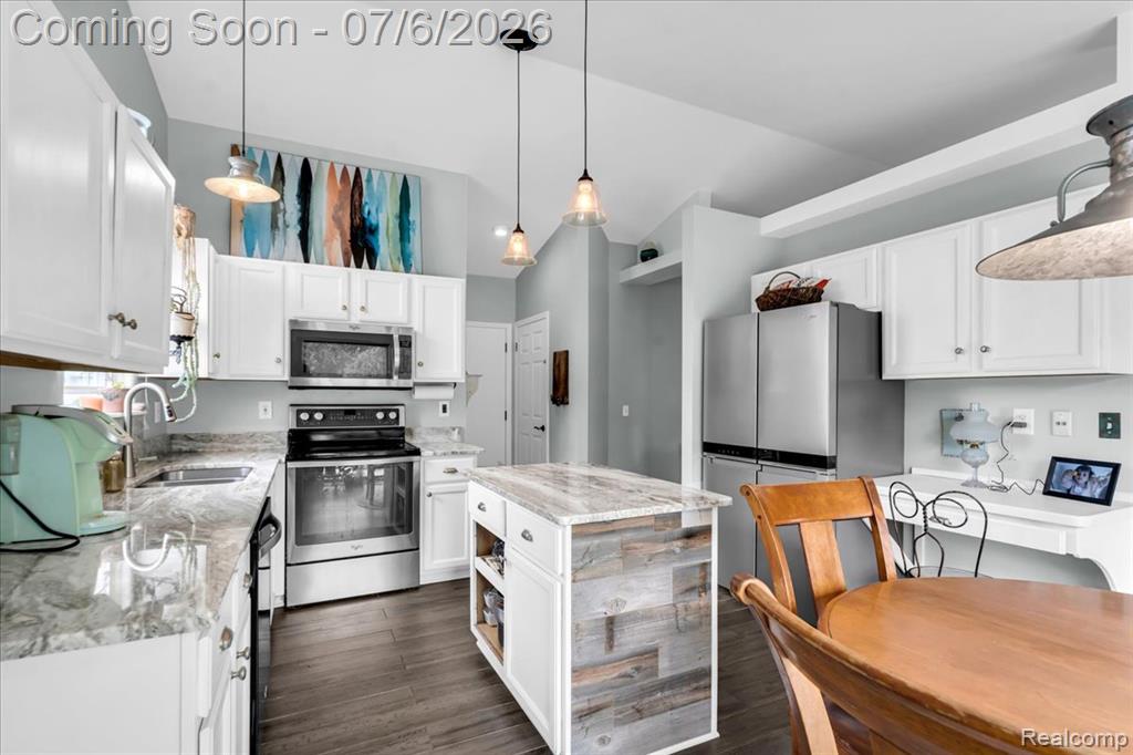 4436 Maplewood Meadows Avenue, Grand Blanc, MI 48439 — Photo 10