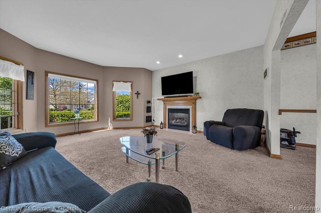485 COUNTRY Drive, Monroe, MI 48162 — Photo 6