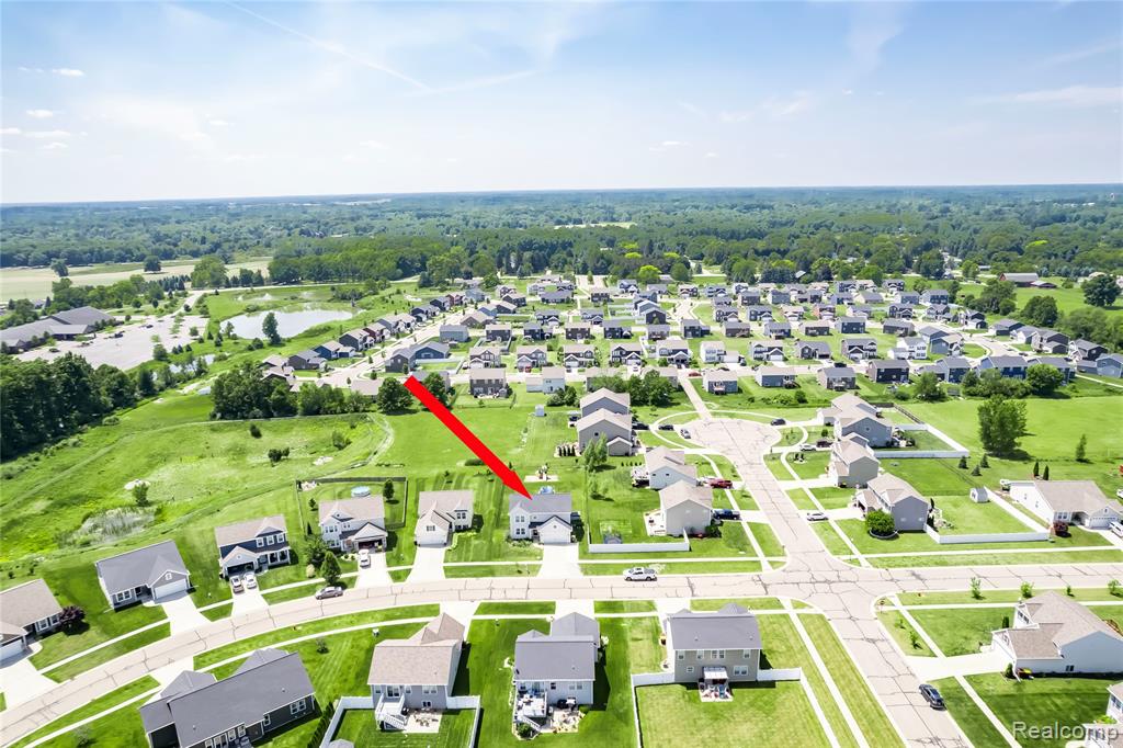 3560 Amber Oaks Drive, Howell, MI 48855 — Photo 5