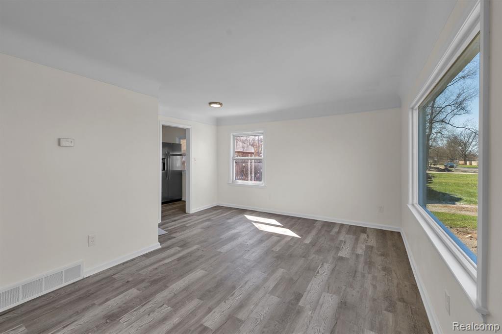 6243 Hunt Street, Romulus, MI 48174 — Photo 7