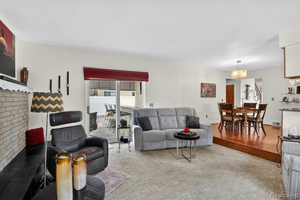 4834 Hillcrest Road, Trenton, MI 48183 — Photo 15