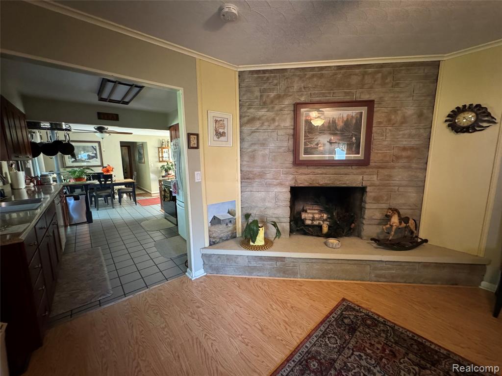 7665 Apache Trail Road, Temperance, MI 48182 — Photo 27