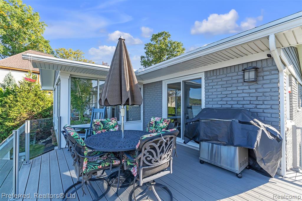 7660 Maceday Lake Road, Waterford, MI 48329 — Photo 90