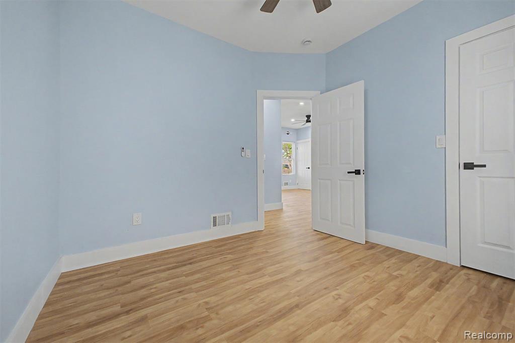 5060 S Clarendon Street, Detroit, MI 48204 — Photo 19