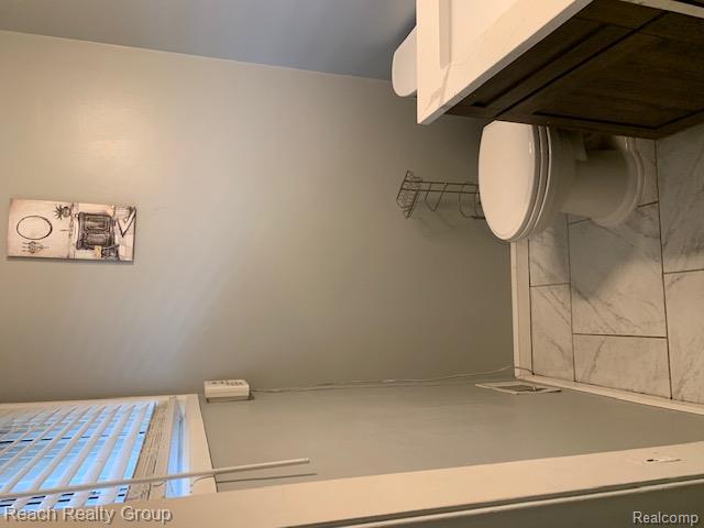 20196 McIntyre Street, Detroit, MI 48219 — Photo 14