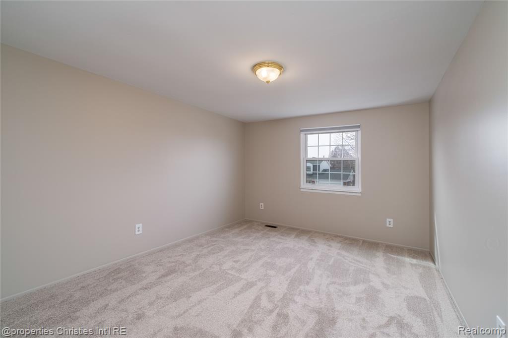6158 Courtland Drive, Canton, MI 48187 — Photo 22