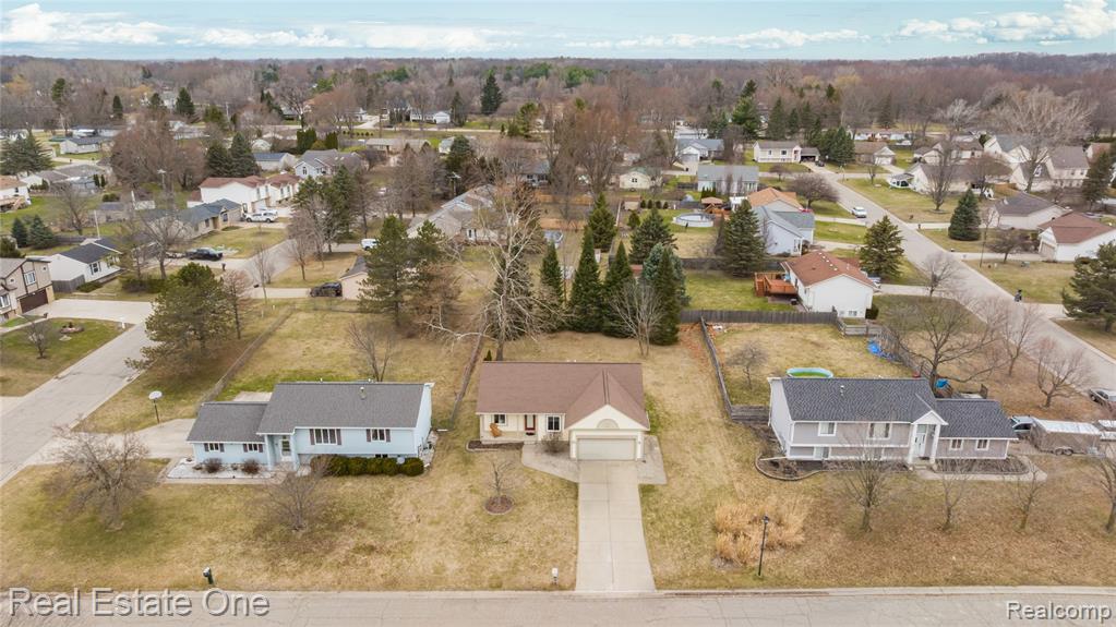 6335 Stonehearth Pass, Grand Blanc, MI 48439 — Photo 5
