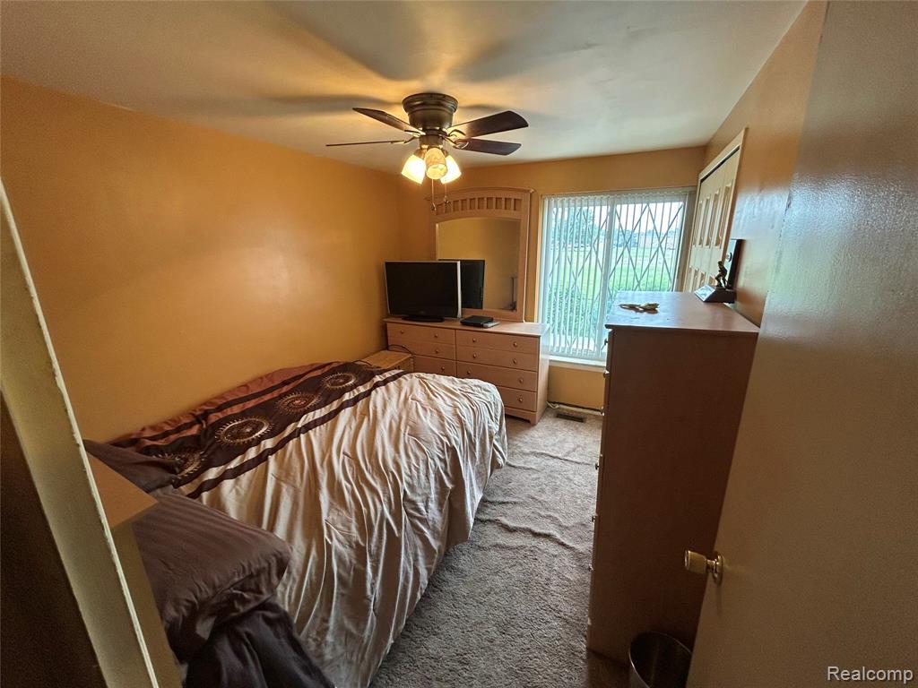 8616 Community Boulevard, Warren, MI 48093 — Photo 9