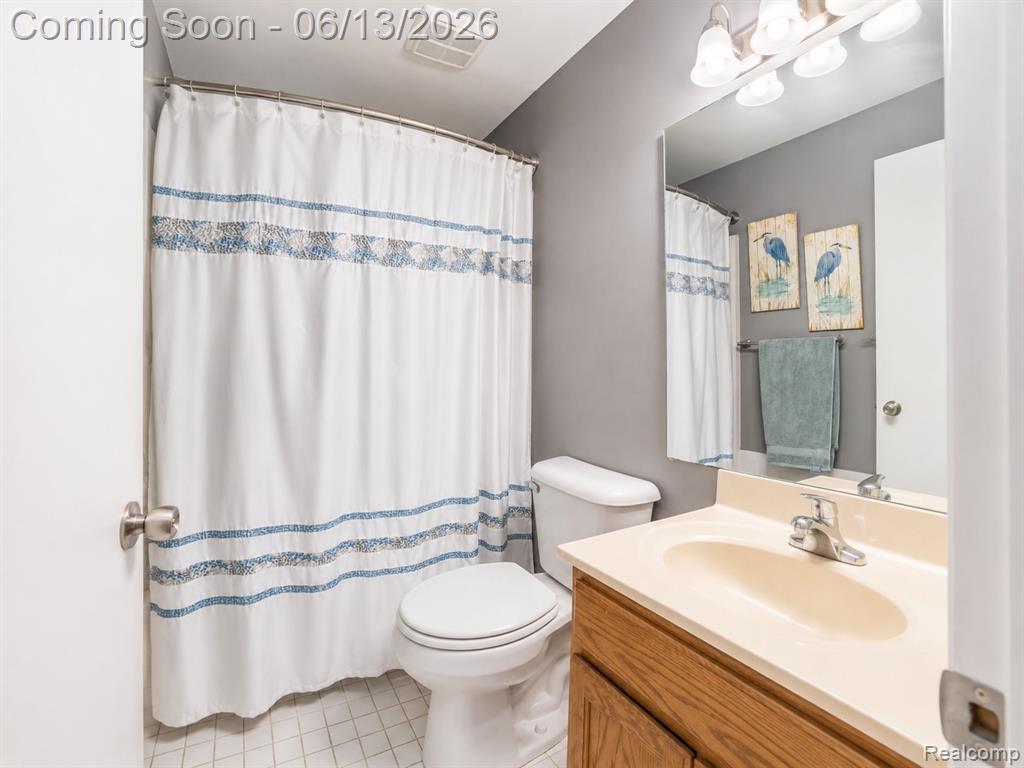 1442 Mariner Drive, Walled Lake, MI 48390 — Photo 5