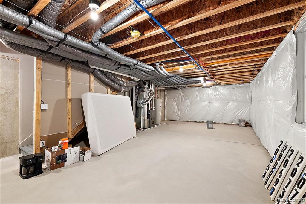 20602 Duprey Ave Duprey Ave Street, 28, Harper Woods, MI 48225 — Photo 42