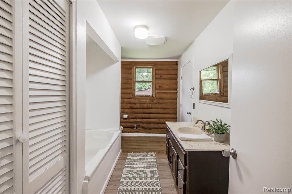 5180 Hillsboro Road, Davisburg, MI 48350 — Photo 28