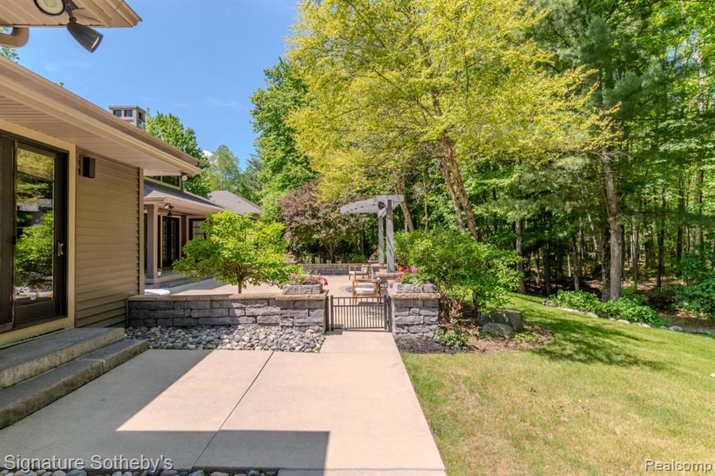 3479 E Shady Ridge Lane, Midland, MI 48642 — Photo 47