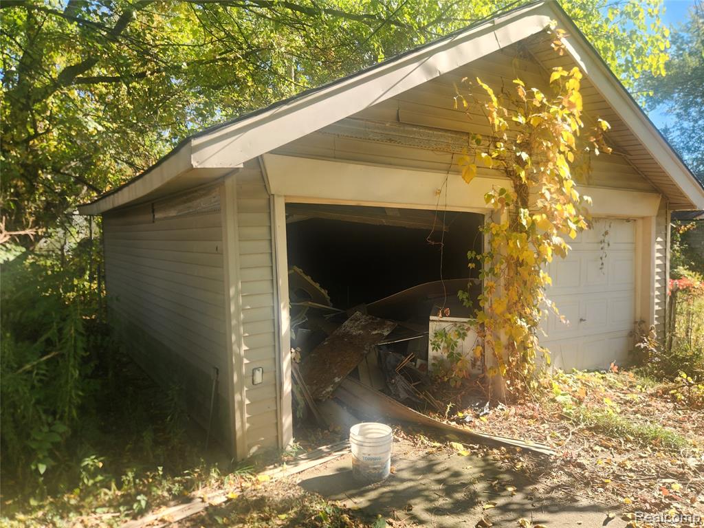 9982 Littlefield Street, Detroit, MI 48227 — Photo 7