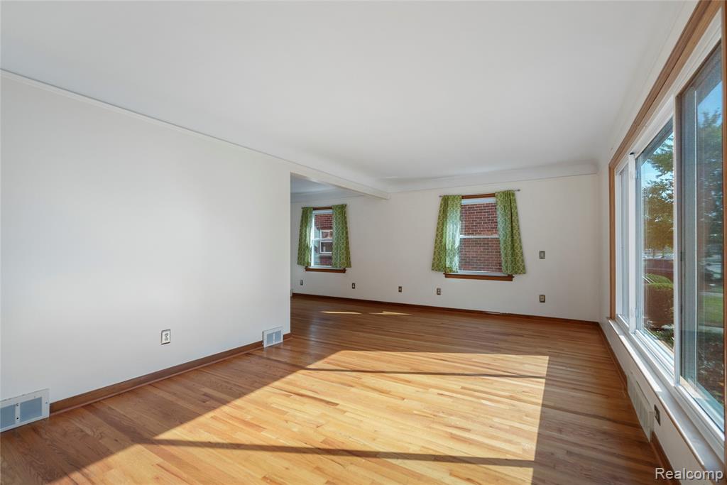920 N Denwood Street, Dearborn, MI 48128 — Photo 5