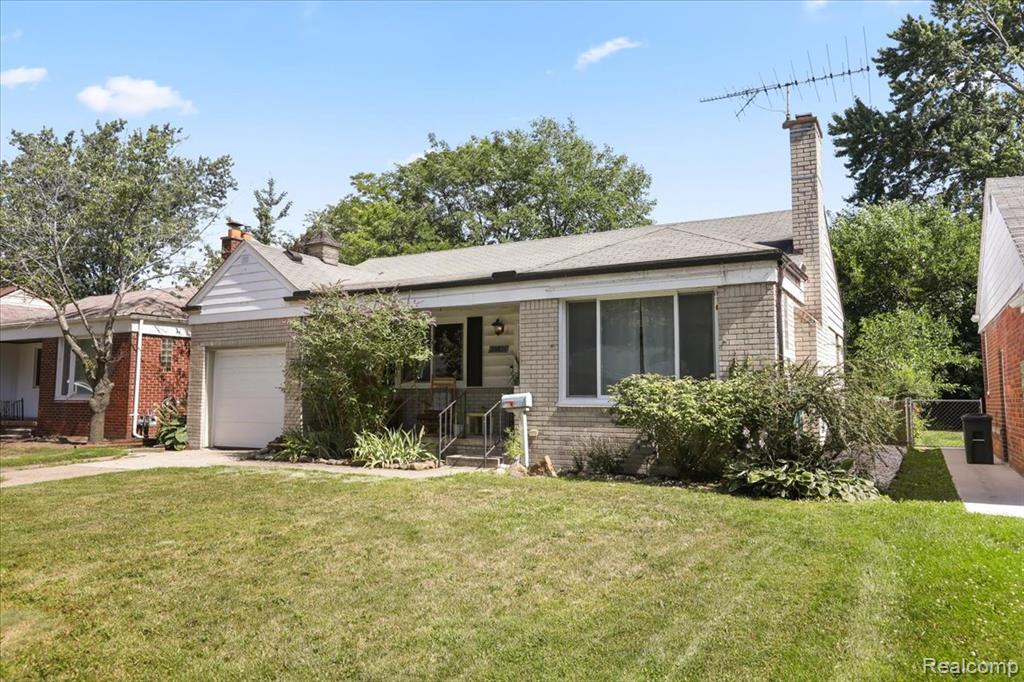 20871 Van Antwerp Street, Harper Woods, MI 48225 — Photo 3