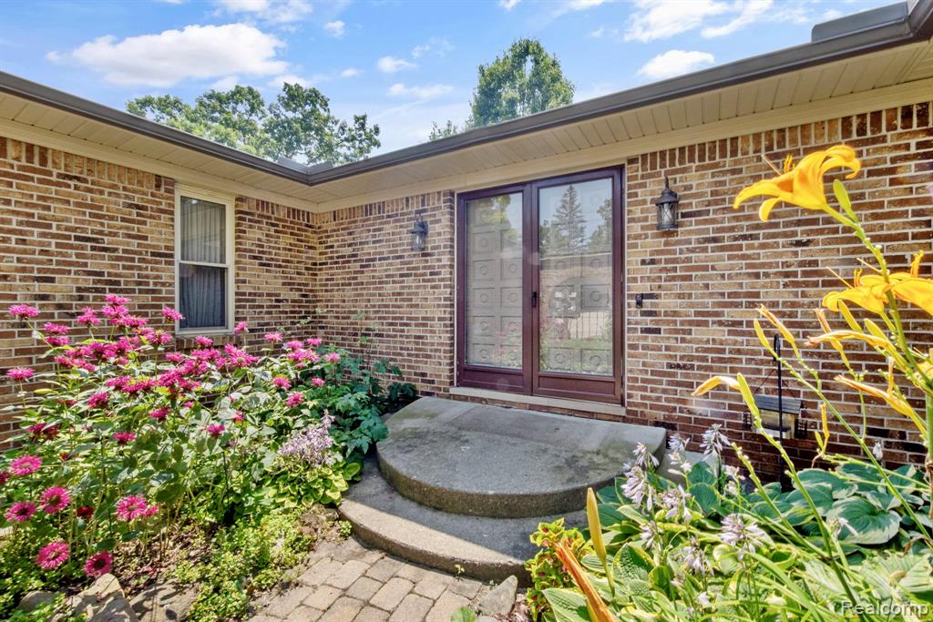 8400 Oak Shade Court, Davison, MI 48423 — Photo 3