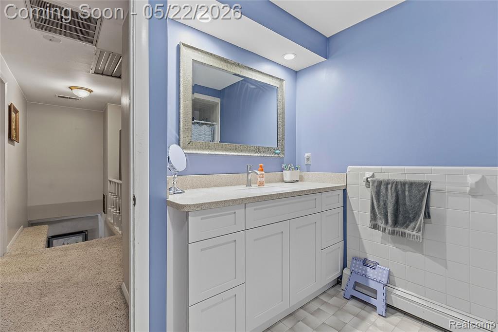 47735 Jeffry, Utica, MI 48317 — Photo 20