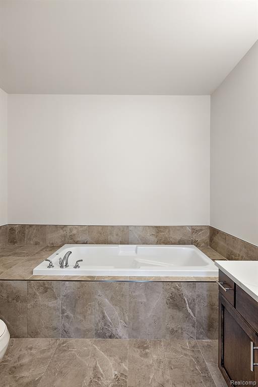 8298 Heywood Circle, Sterling Heights, MI 48312 — Photo 14