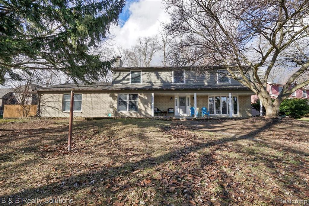5011 Vincent Trail, Shelby Twp, MI 48316 — front exterior