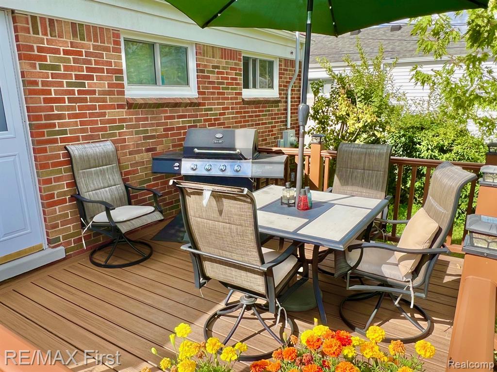 70 Knollwood Boulevard, Clawson, MI — Photo 24