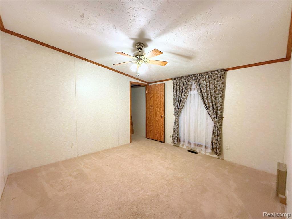 753 Hawick Circle, Mount Morris, MI 48458 — Photo 18