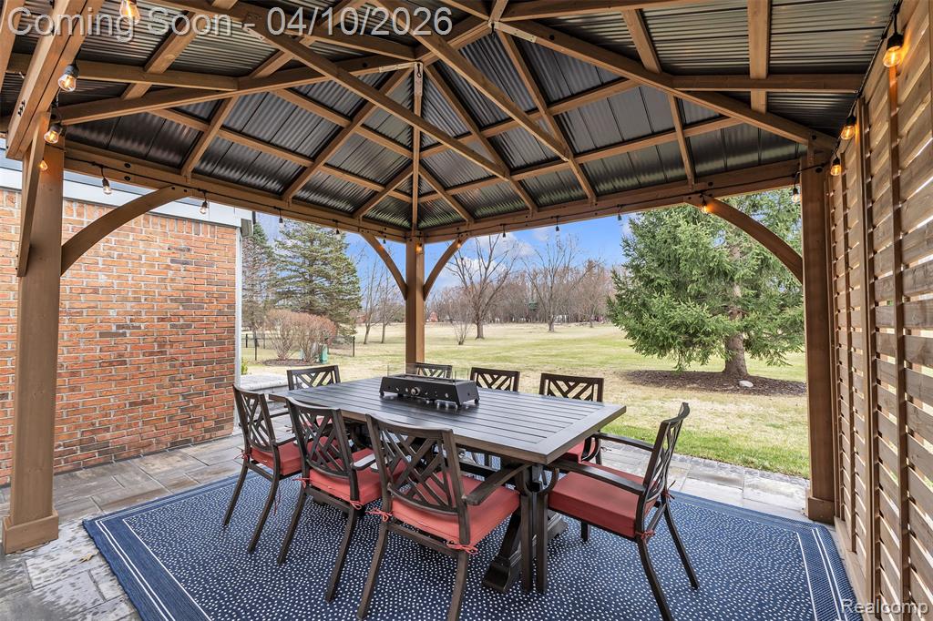 47105 Larchmont Drive, Canton, MI 48187 — Photo 65