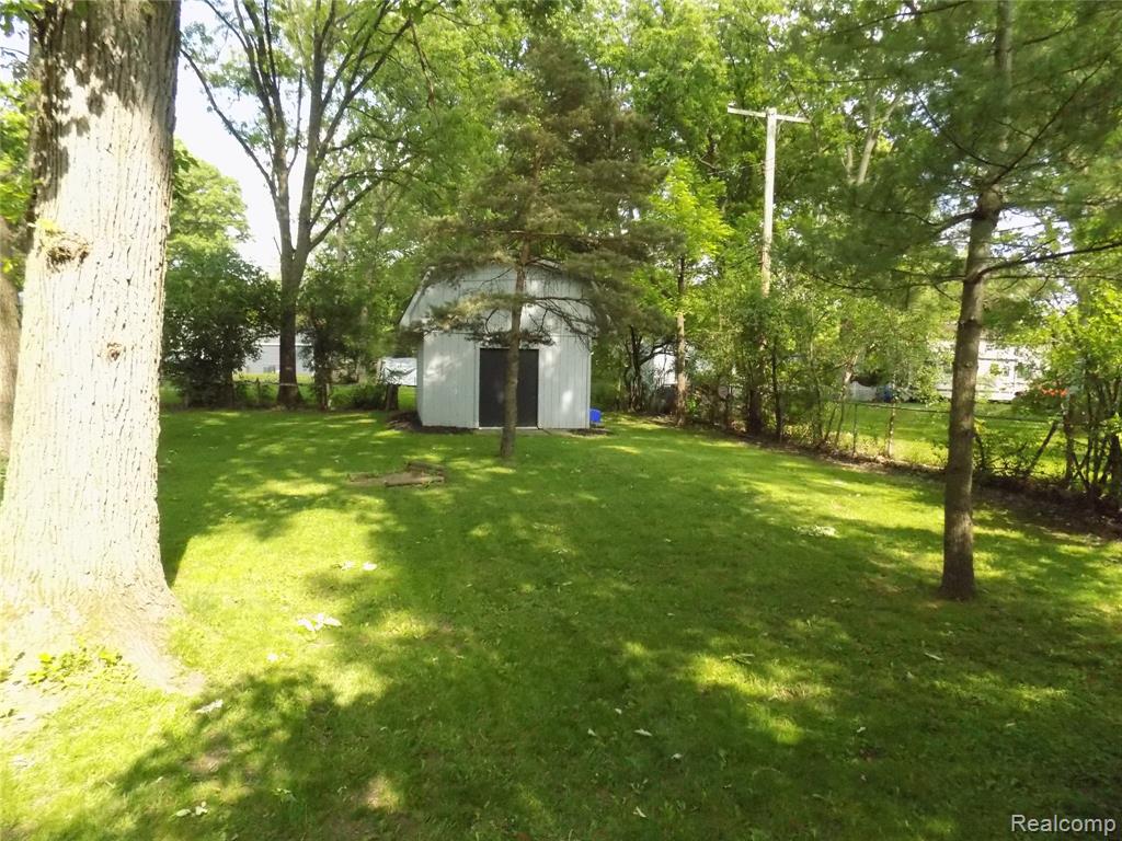 9207 Whitall Lane, Grosse Ile, MI 48138 — Photo 37