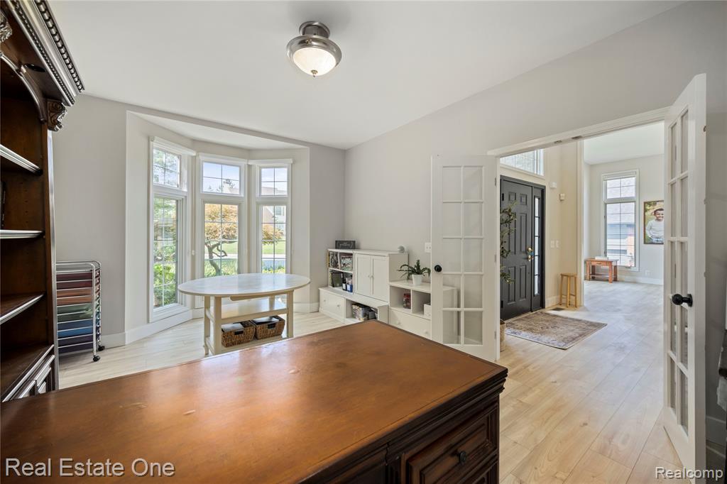 6210 Orchard Woods Drive, West Bloomfield, MI 48324 — Photo 28