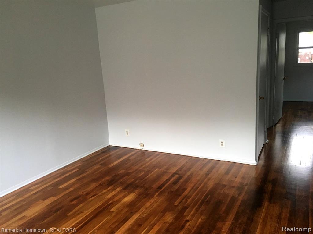 2051 STIEBER Street, Westland, MI 48186 — Photo 3