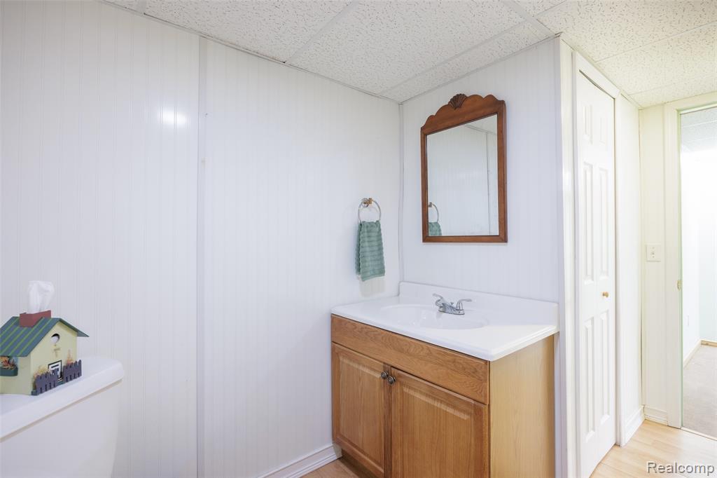 53198 Spurry Lane, Chesterfield, MI — Photo 35