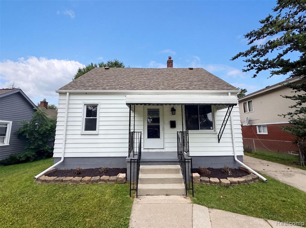 6455 Norborne Avenue, Dearborn Heights, MI 48127 — front exterior