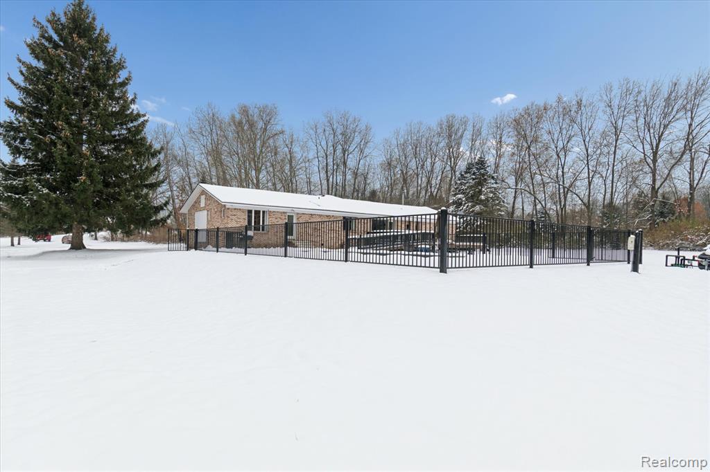 187 Darwin Road, Pinckney, MI 48169 — Photo 61