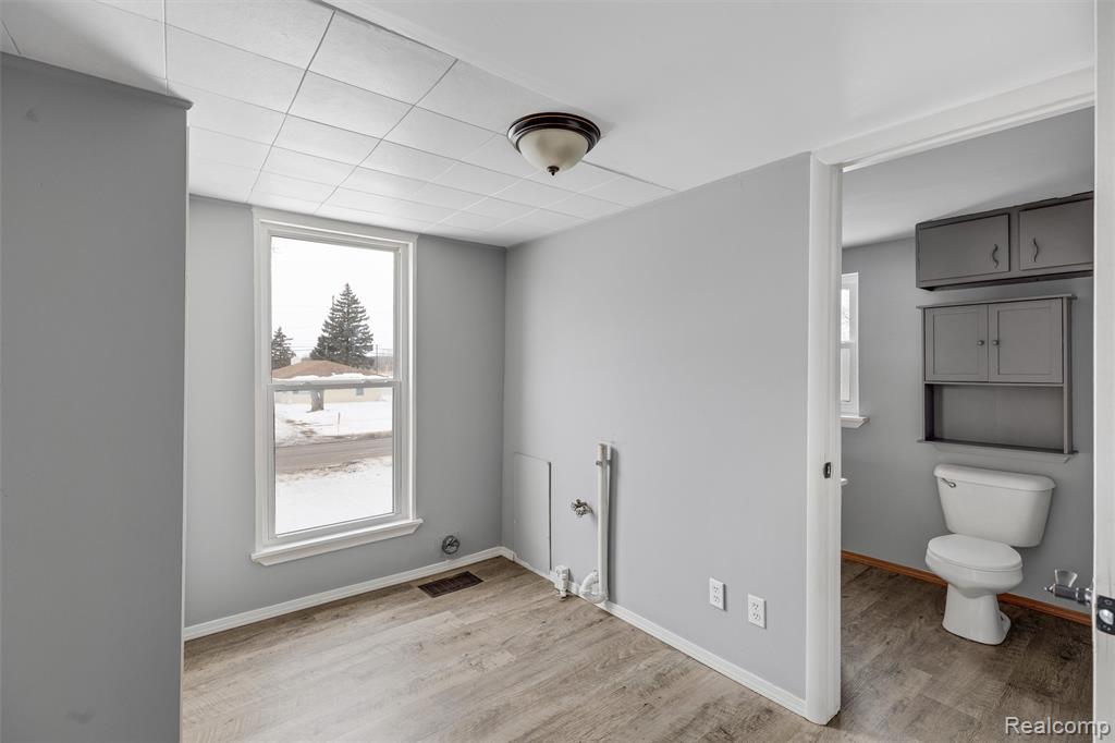 209 W Aldrich Street W, Capac, MI 48014 — Photo 6